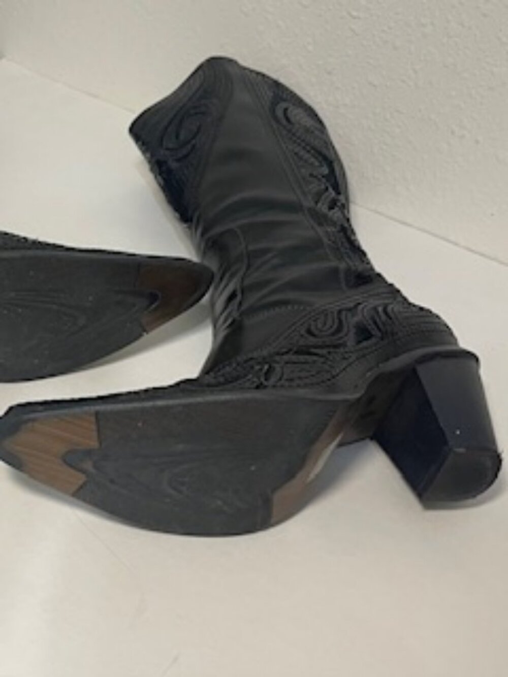 Helen's Heart Black Bling Boots Size 8 - Picture 5 of 7